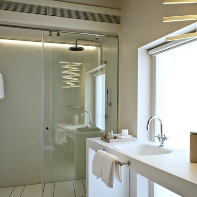 Shower of the Junior Suite at the Mercer Hotel Barcelona