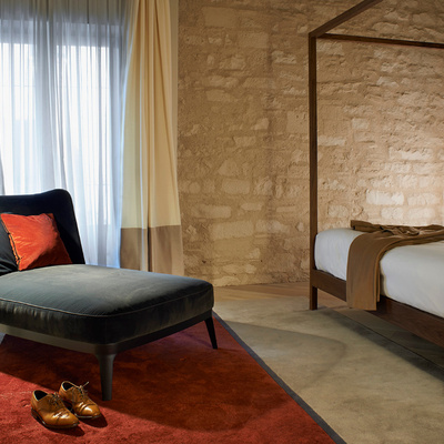 Reading corner of the Junior Suite at Mercer Barcelona Hotel