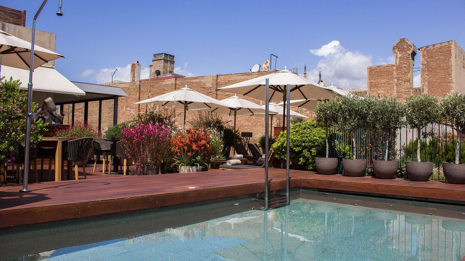 Rooftop pool at the Mercer Hotel Barcelona