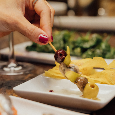 Gilda en el gastrobar Le Bouchon del Hotel Mercer Barcelona